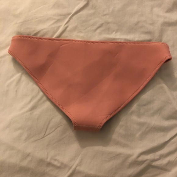 Bathing Suit Set - Picture 4 of 4